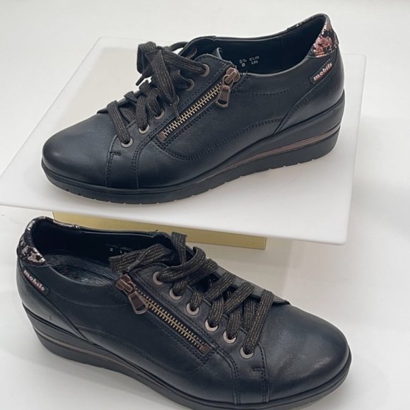 Mobils(branch of Mefisto) Comfortable Black Leather Lace-up Wedges with Zipper - Picture 14 of 16